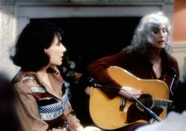 Mary Chapin Carpenter and Emmylou Harris
